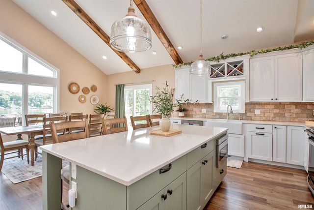 478 GREENFIELD Court, Dahinda, IL 61428