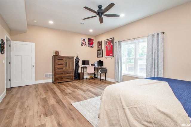 478 GREENFIELD Court, Dahinda, IL 61428