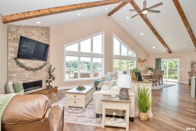 478 GREENFIELD Court, Dahinda, IL 61428