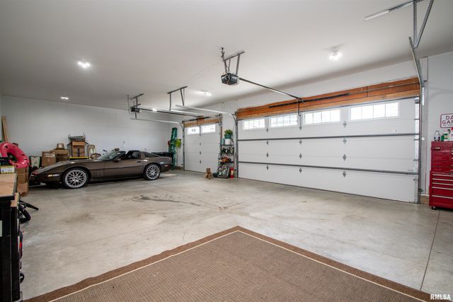 478 GREENFIELD Court, Dahinda, IL 61428