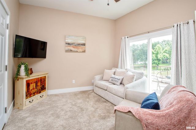 478 GREENFIELD Court, Dahinda, IL 61428