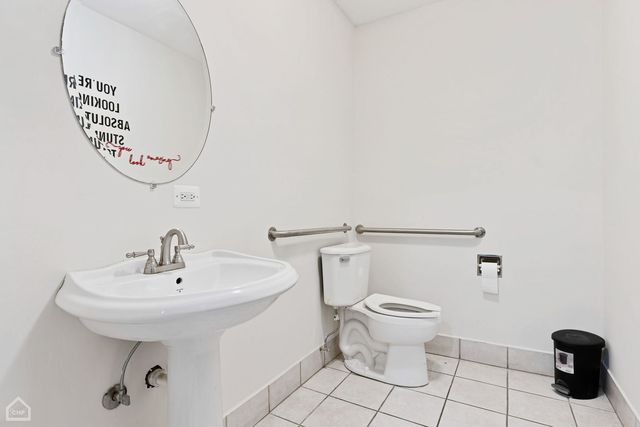 8036 S WESTERN Avenue, Chicago, IL 60620