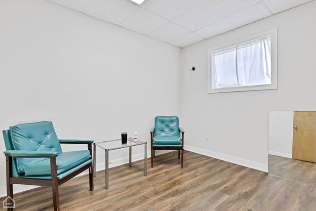 8036 S WESTERN Avenue, Chicago, IL 60620