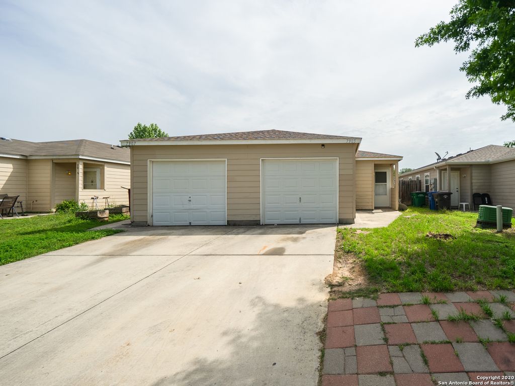 7907 MG RD, San Antonio, TX 78251
