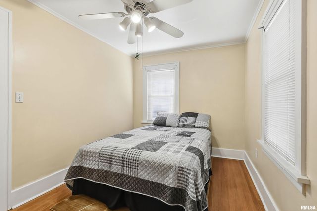 2440 CAREY Avenue, Davenport, IA 52803