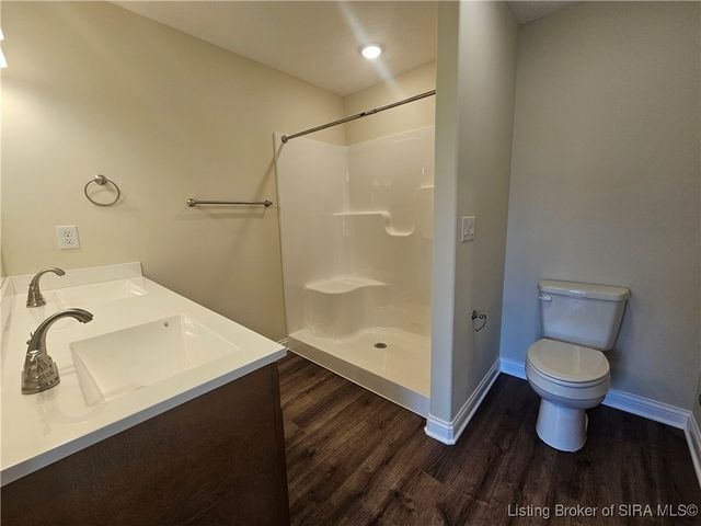 8160 Timber Lane NE 404, New Salisbury, IN 47161