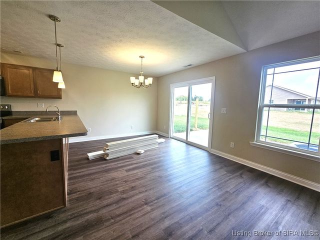 8160 Timber Lane NE 404, New Salisbury, IN 47161