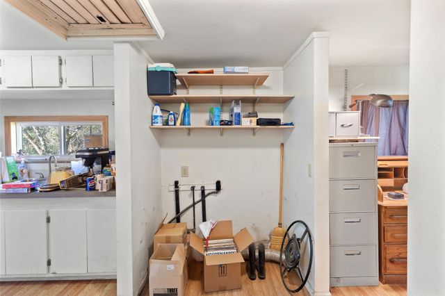 885 Plumtree Lane, Grants Pass, OR 97526