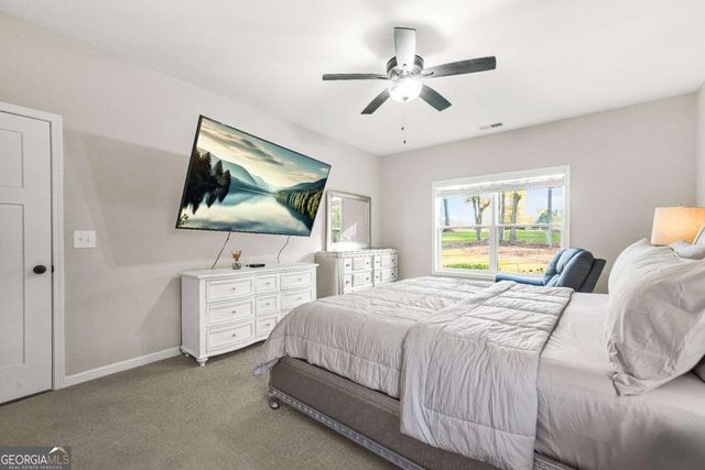 435 Paynes Lake Road, Carrollton, GA 30116