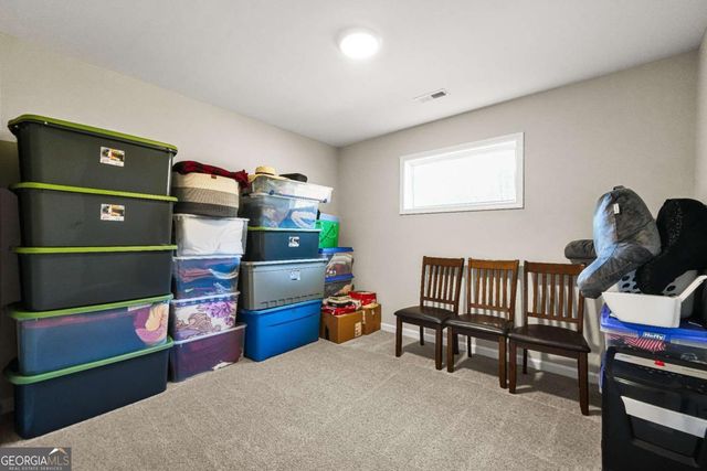 435 Paynes Lake Road, Carrollton, GA 30116