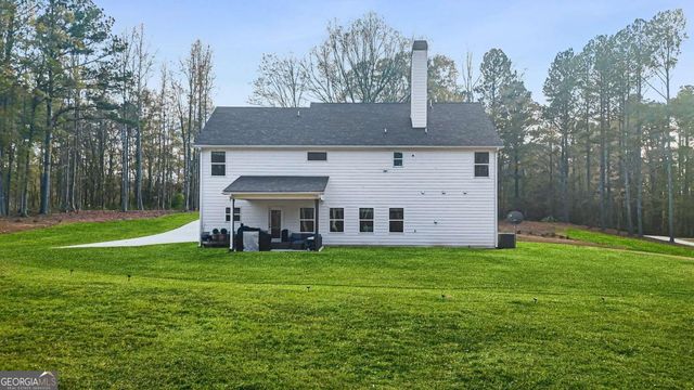 435 Paynes Lake Road, Carrollton, GA 30116