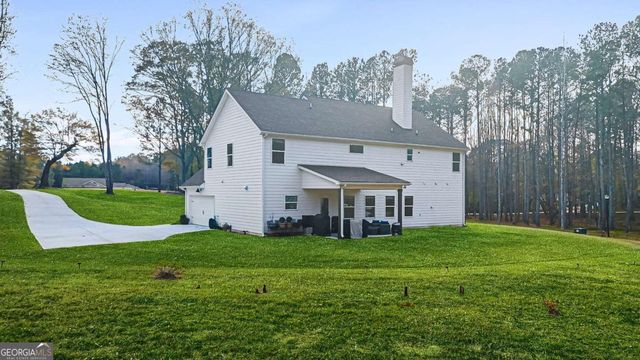 435 Paynes Lake Road, Carrollton, GA 30116