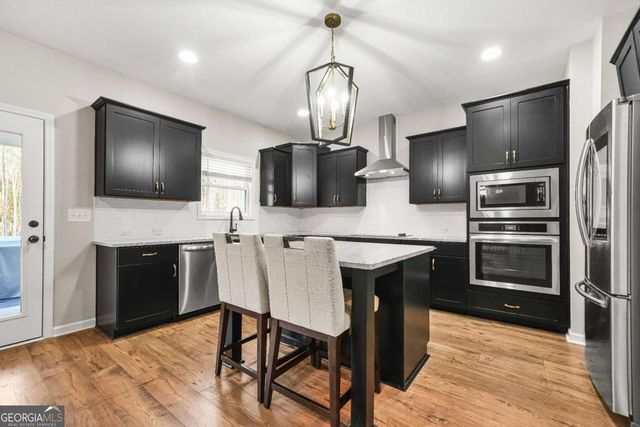 435 Paynes Lake Road, Carrollton, GA 30116