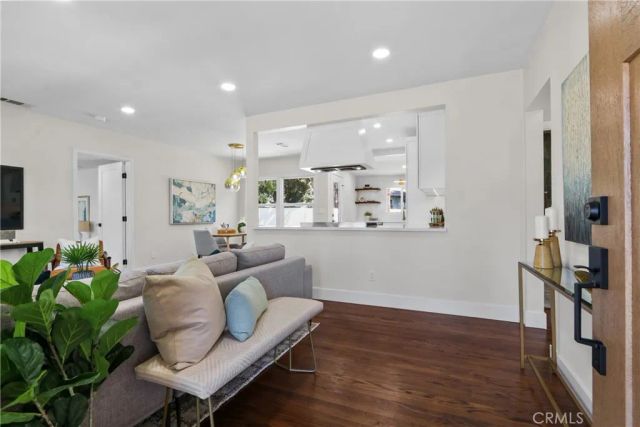 22910 Cabrillo Avenue, Torrance, CA 90501