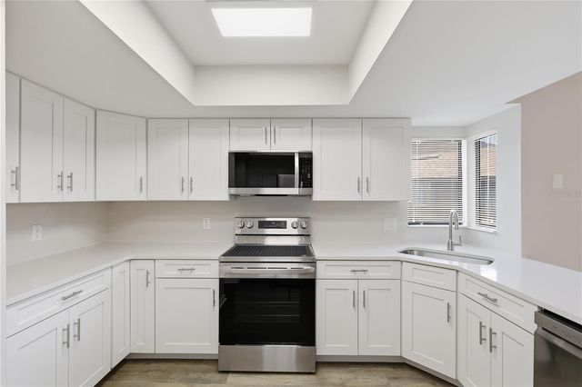 16 HEMBURY LANE 16, Palm Coast, FL 32137