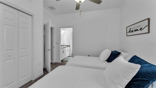 330 TRAVELERS CREEK DRIVE, Auburndale, FL 33823