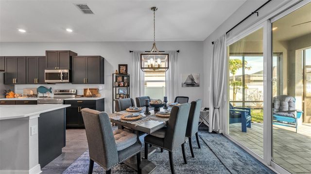 330 TRAVELERS CREEK DRIVE, Auburndale, FL 33823