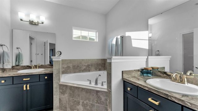 330 TRAVELERS CREEK DRIVE, Auburndale, FL 33823