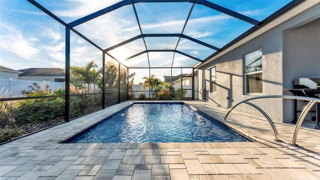 330 TRAVELERS CREEK DRIVE, Auburndale, FL 33823