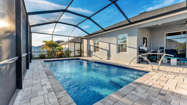 330 TRAVELERS CREEK DRIVE, Auburndale, FL 33823