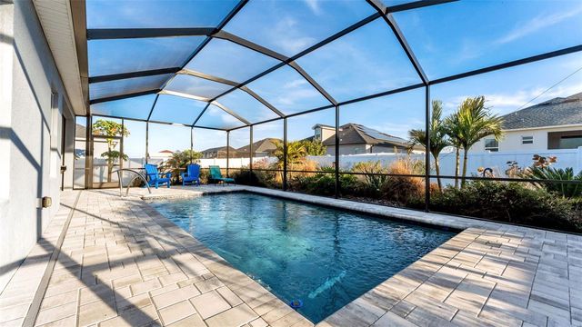 330 TRAVELERS CREEK DRIVE, Auburndale, FL 33823