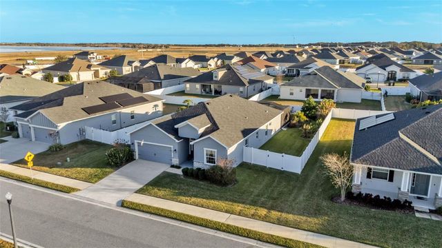 330 TRAVELERS CREEK DRIVE, Auburndale, FL 33823