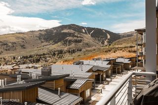 2752 W High Mountain Road 306, Park City, UT 84098
