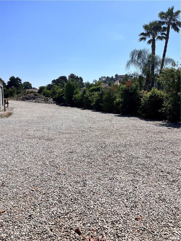 740 N Amelia Avenue, San Dimas, CA 91773