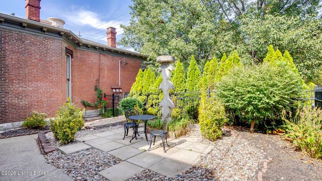 1856 Frankfort Ave APT 6, Louisville, KY 40206