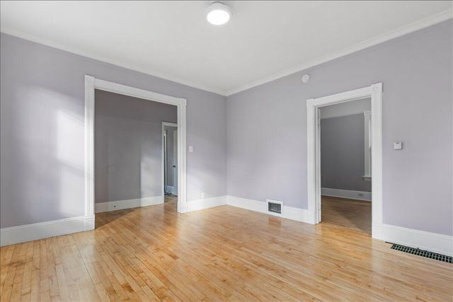 818 S 36th STREET, Milwaukee, WI 53215