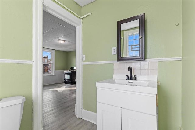 818 S 36th STREET, Milwaukee, WI 53215