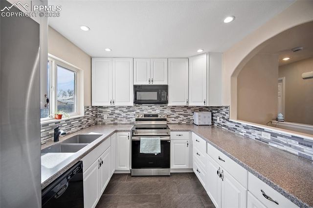 7045 Coolidge Court, Colorado Springs, CO 80911