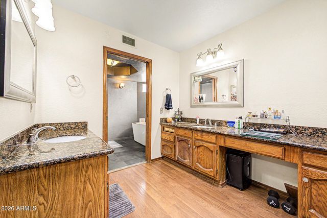 3726 E SALINAS Street, Phoenix, AZ 85044