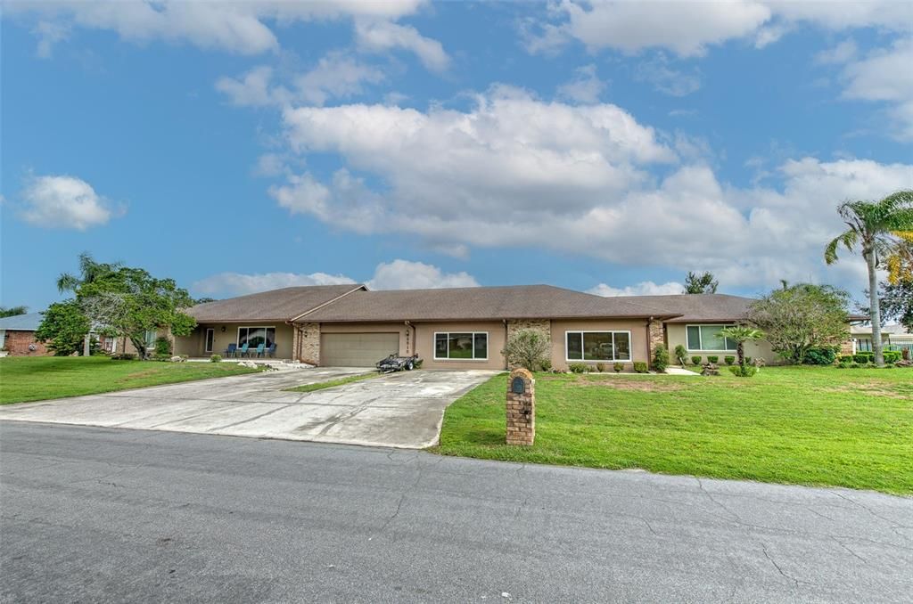 2515 PARKLAND DRIVE, Lakeland, FL 33811