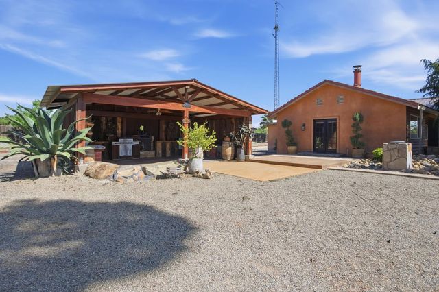 5200 Gratton Rd, Denair, CA 95316