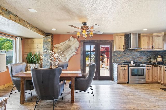 5200 Gratton Rd, Denair, CA 95316