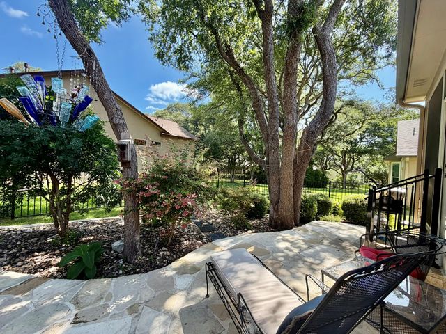 100 Enchanted DR, Georgetown, TX 78633