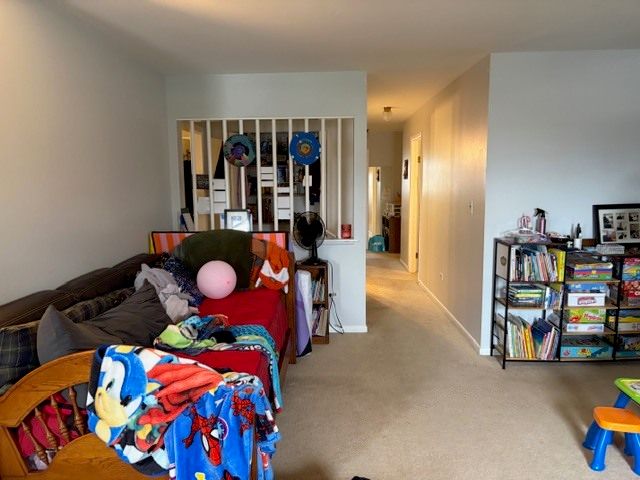 8053 W Churchill Avenue, Niles, IL 60714