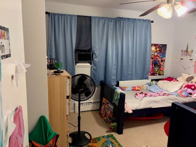 8053 W Churchill Avenue, Niles, IL 60714