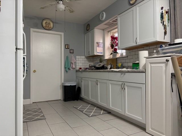 8053 W Churchill Avenue, Niles, IL 60714