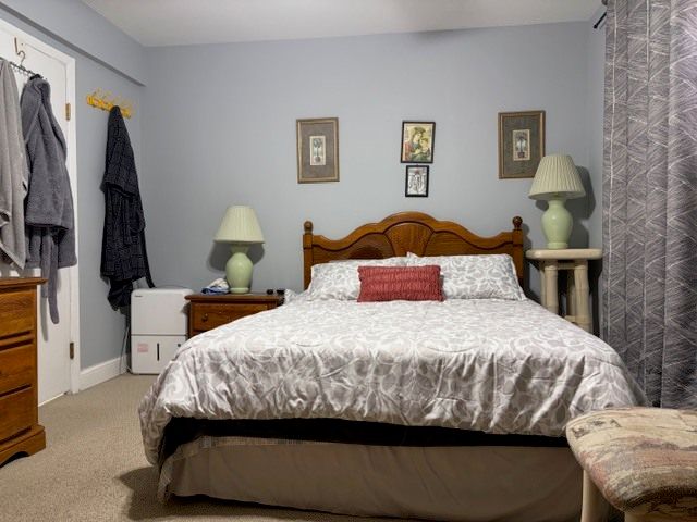 8053 W Churchill Avenue, Niles, IL 60714