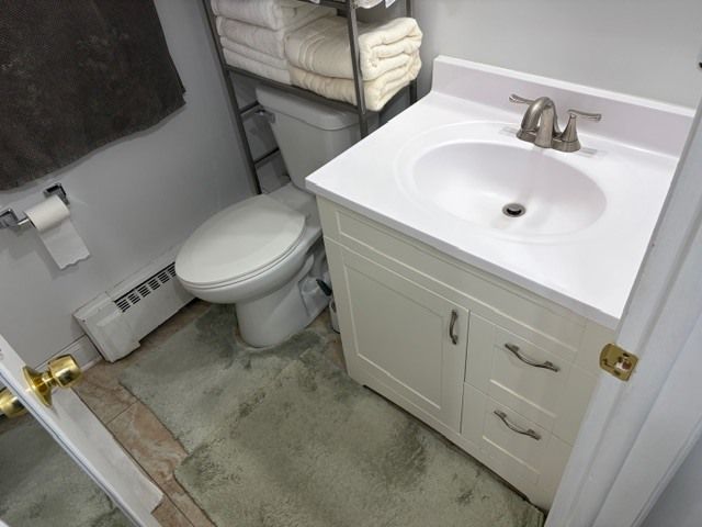 8053 W Churchill Avenue, Niles, IL 60714