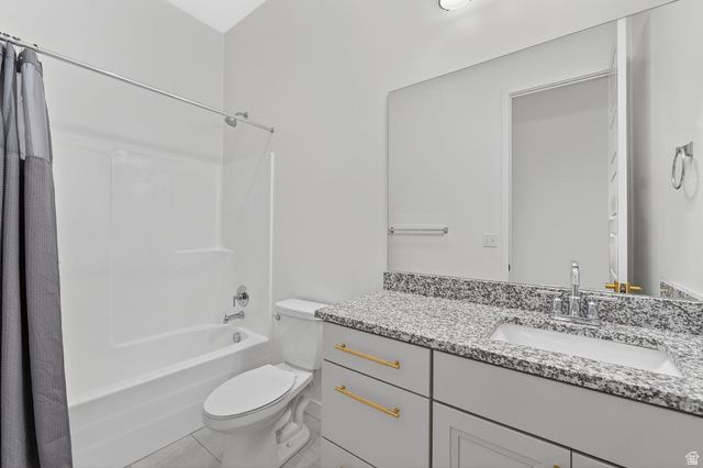 6942 W DOCKSIDER DR, South Jordan, UT 84009