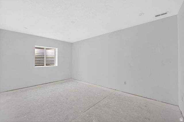 6942 W DOCKSIDER DR, South Jordan, UT 84009