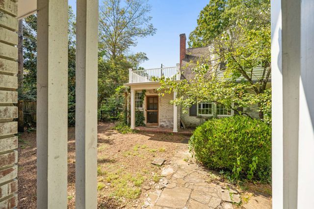 1006 Estes Rd, Nashville, TN 37215