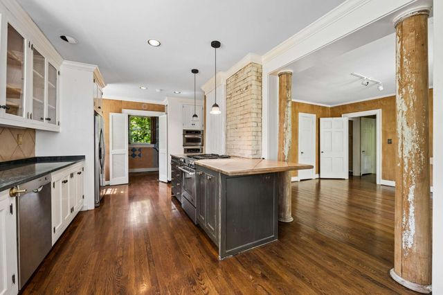 1006 Estes Rd, Nashville, TN 37215