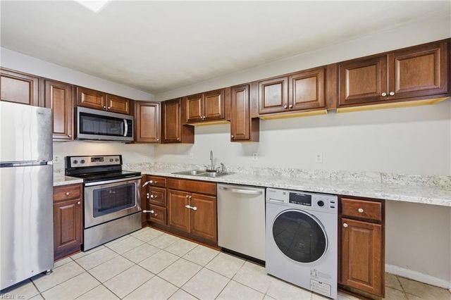 116 Armon AVE, Virginia Beach, VA 23452