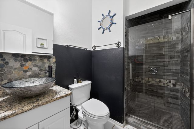 205 Lake Village Drive, Mckinney, TX 75071