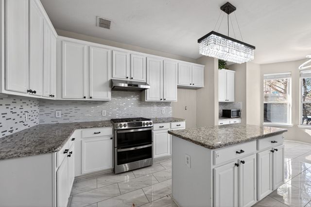 205 Lake Village Drive, Mckinney, TX 75071