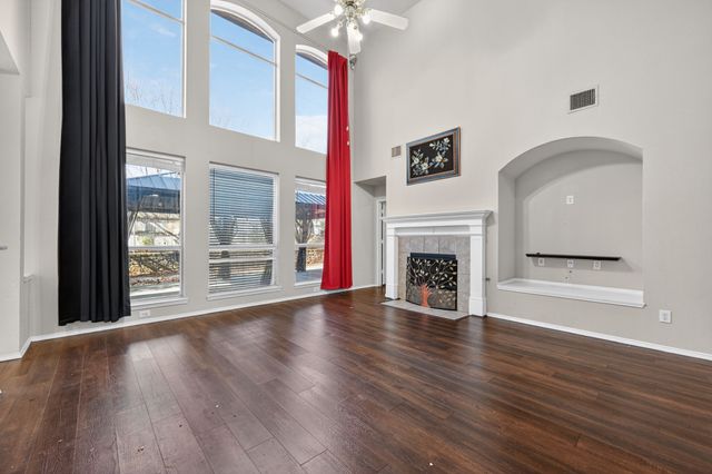 205 Lake Village Drive, Mckinney, TX 75071